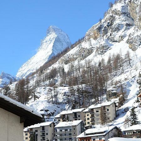 Ferienwohnung Haus Viktoria A Zermatt Exterior foto