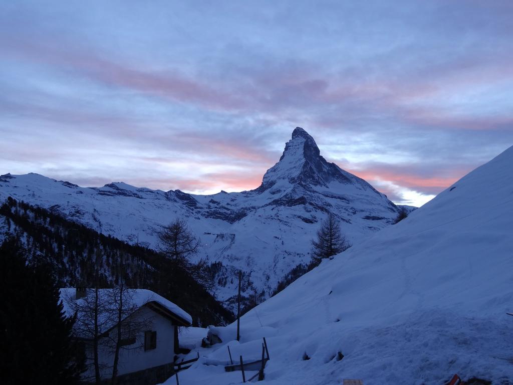 Ferienwohnung Haus Viktoria A Zermatt Zimmer foto