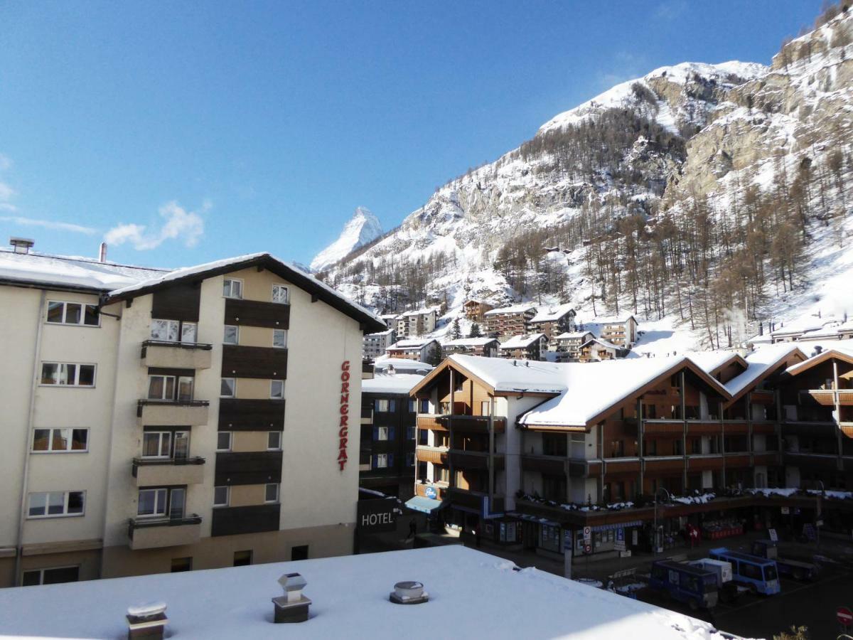 Ferienwohnung Haus Viktoria A Zermatt Exterior foto